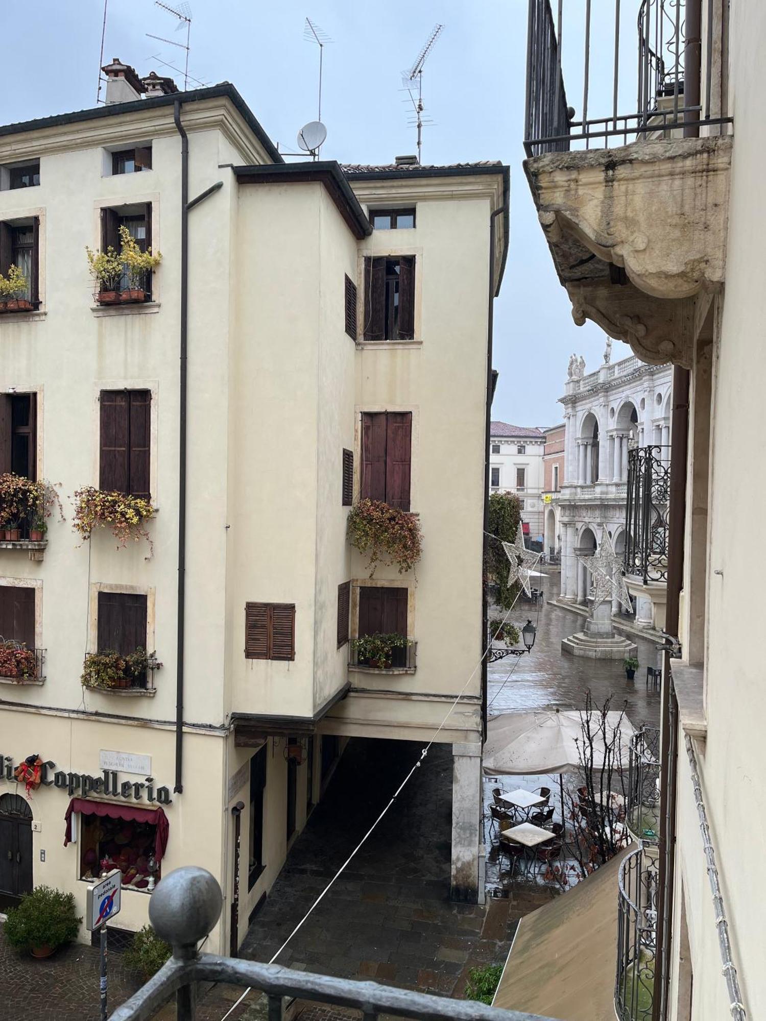 Il Campanile Apartment Vicenza Ngoại thất bức ảnh