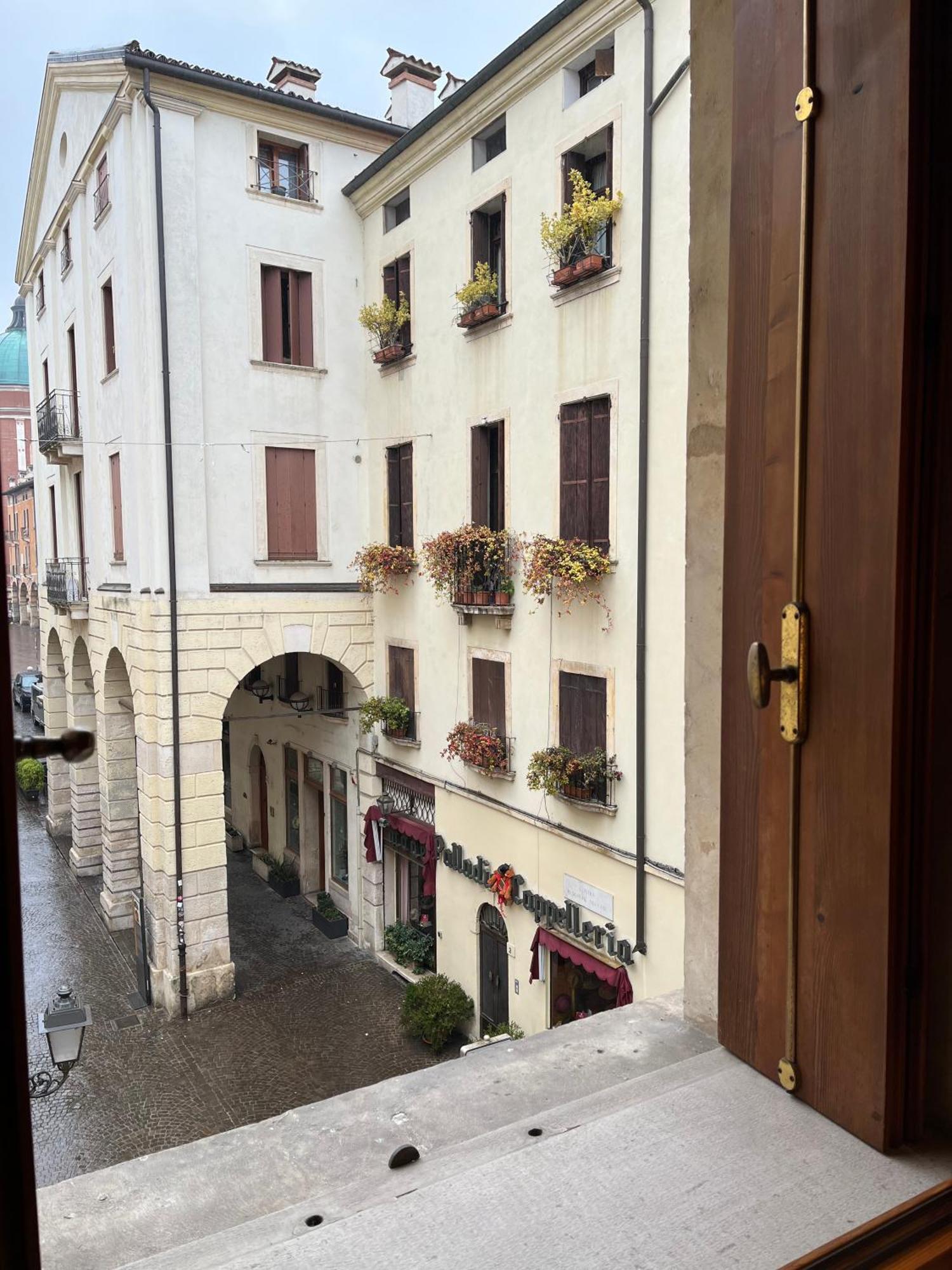 Il Campanile Apartment Vicenza Ngoại thất bức ảnh